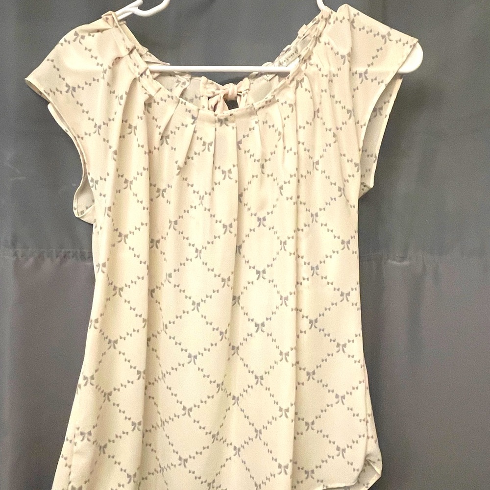 Lauren Conrad Pleated Scoopneck Top